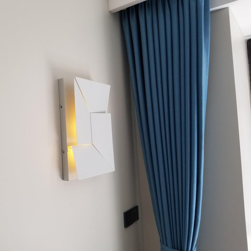 Lalmira Metal Wall Light-Moonnatur