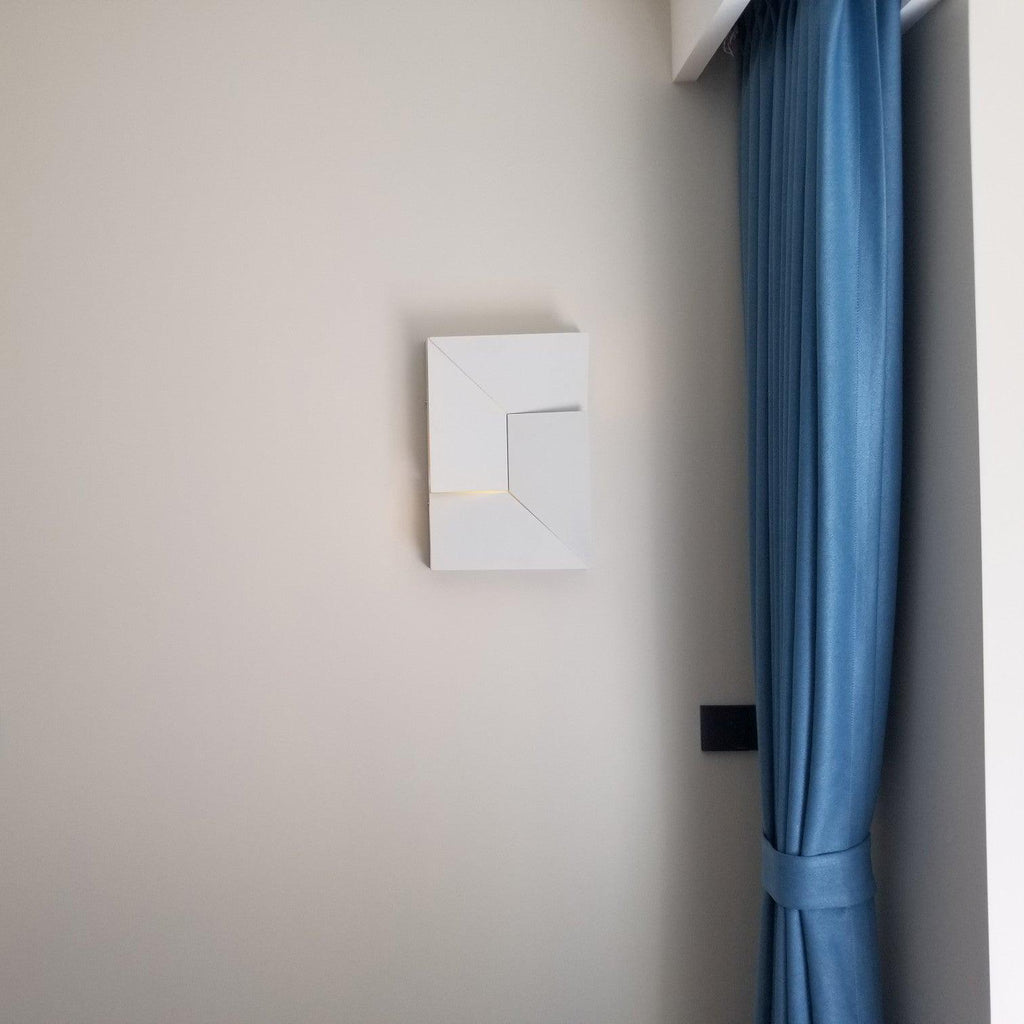 Lalmira Metal Wall Light-Moonnatur