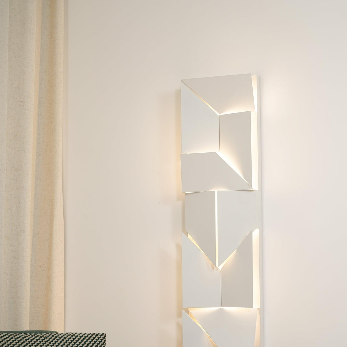 Lalmira Metal Wall Light-Moonnatur