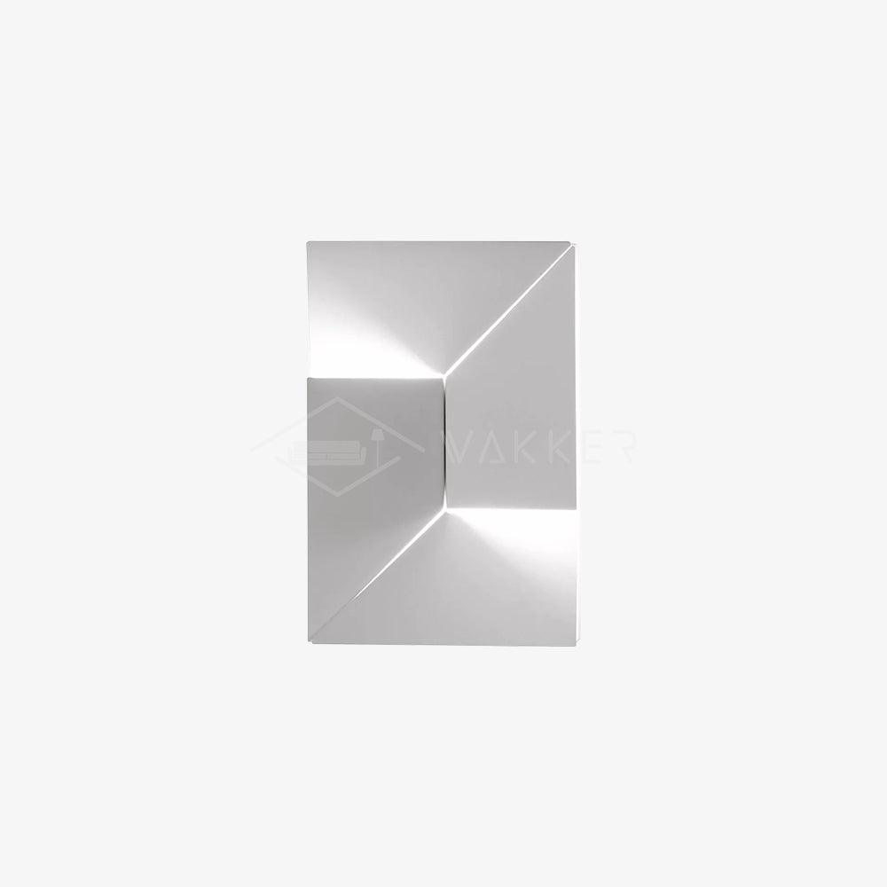 Lalmira Metal Wall Light-Moonnatur
