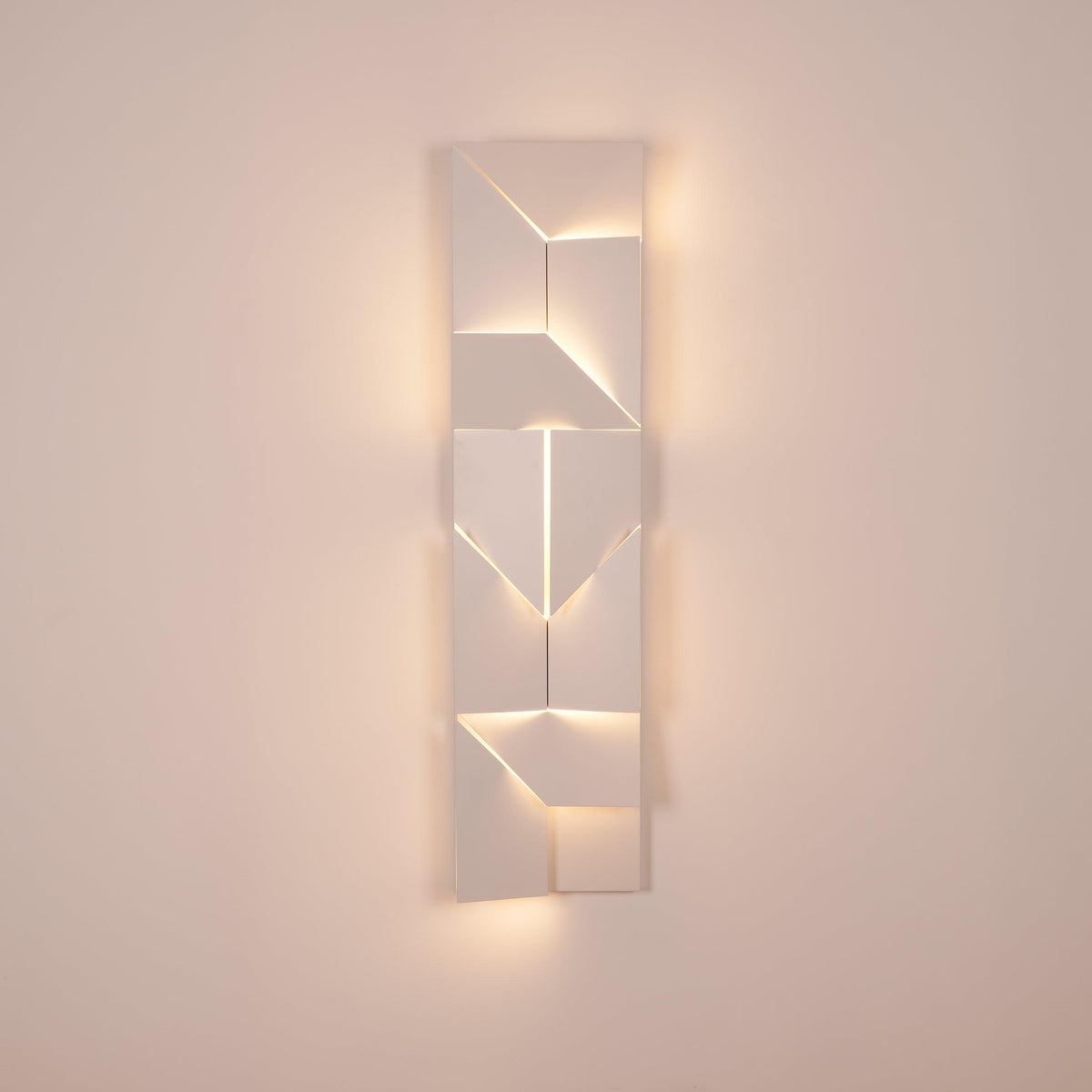 Lalmira Metal Wall Light-Moonnatur