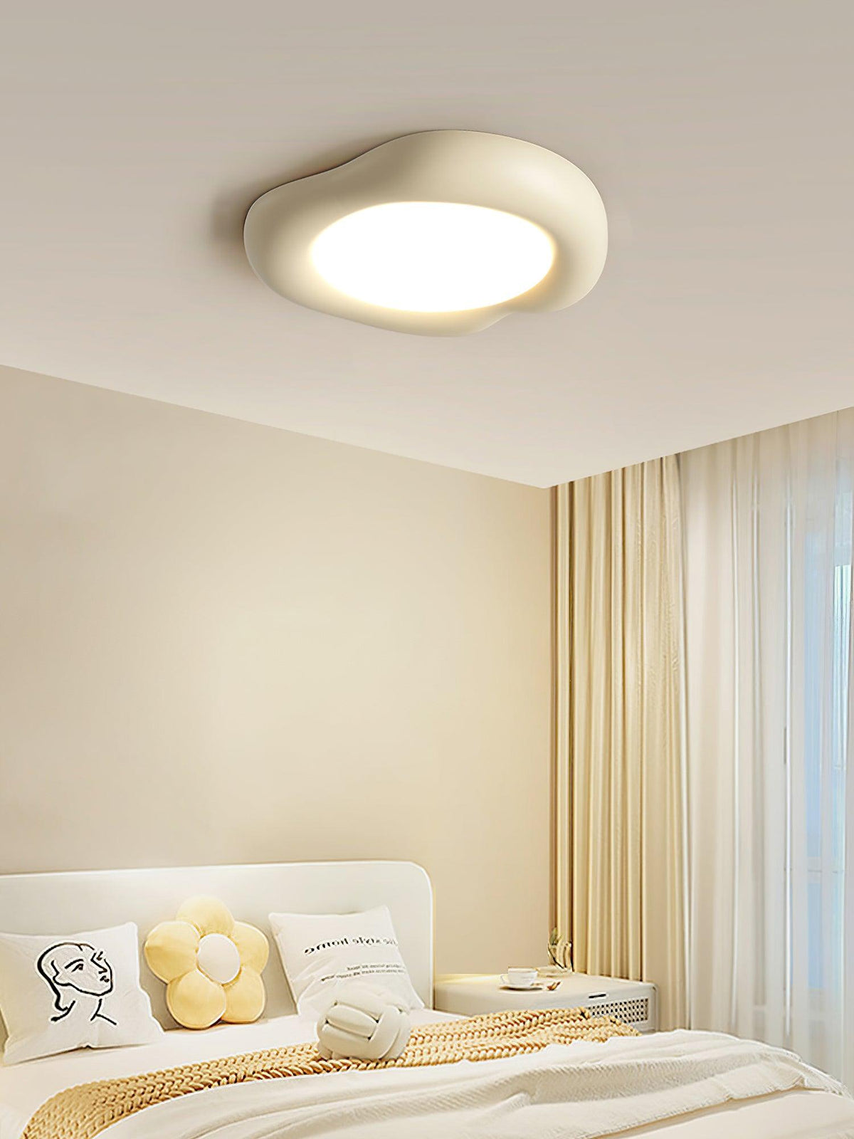 Ravelelle Resin Ceiling Light-Moonnatur