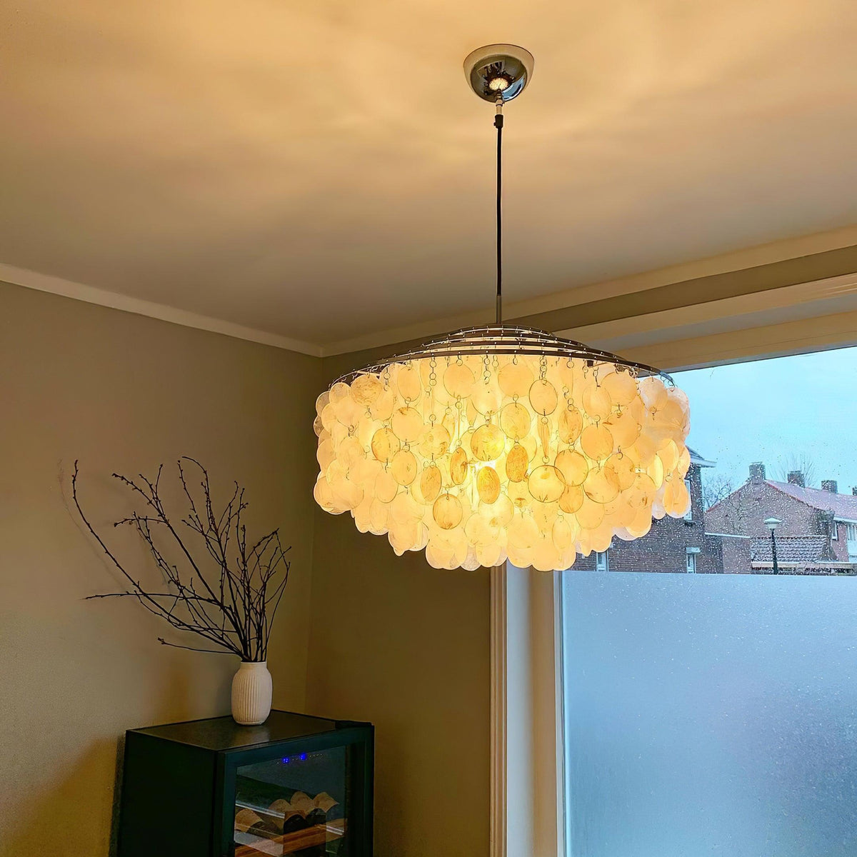 Erlenelyn Shell Chandelier-Moonnatur