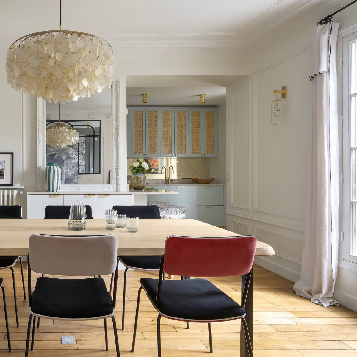 Erlenelyn Shell Chandelier-Moonnatur
