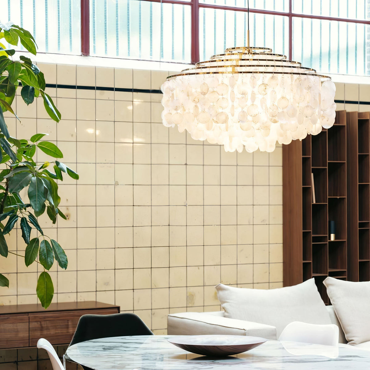 Ilmarelle Shell Chandelier-Moonnatur