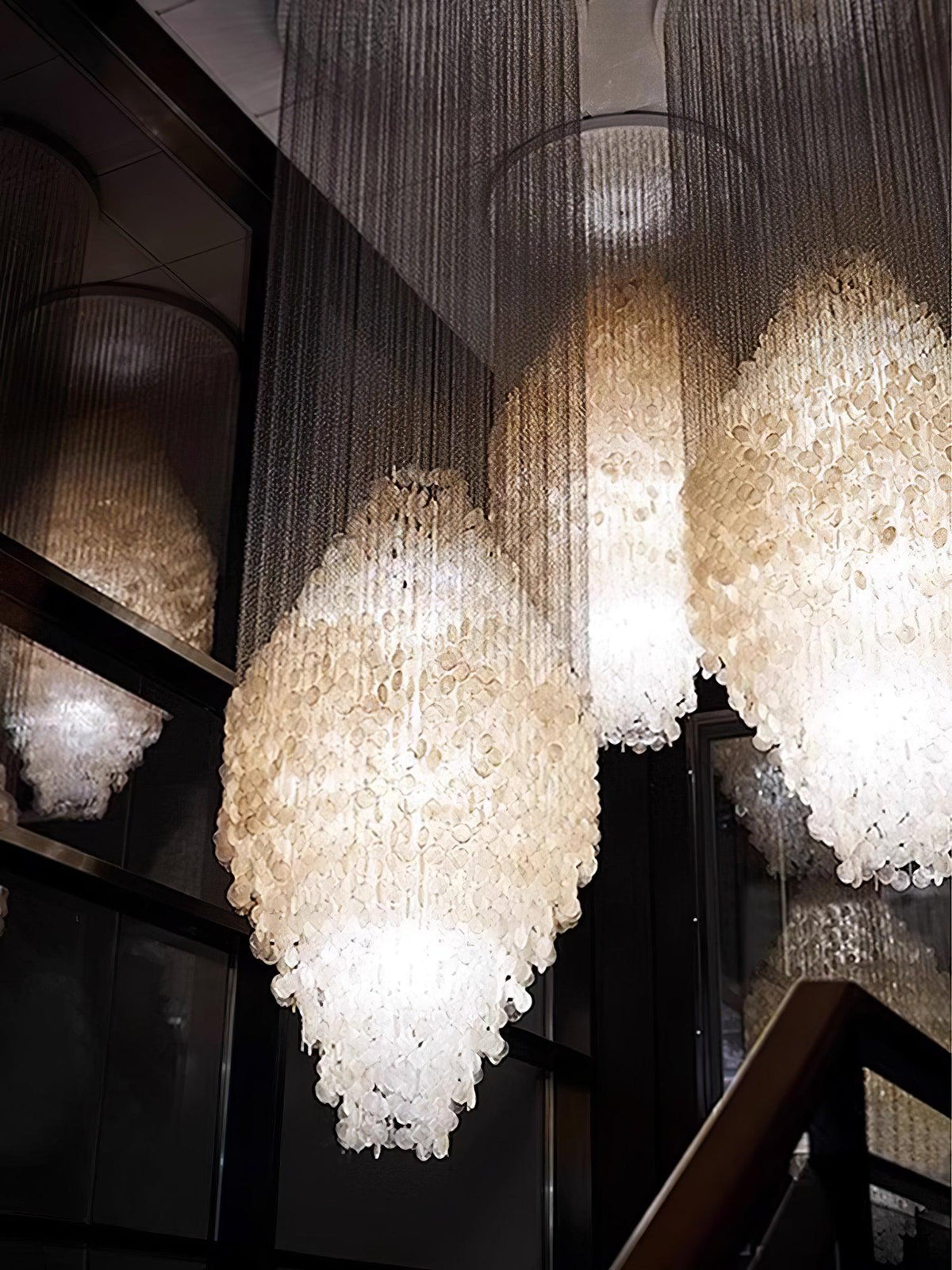 Valenella Shell Pendant Light-Moonnatur