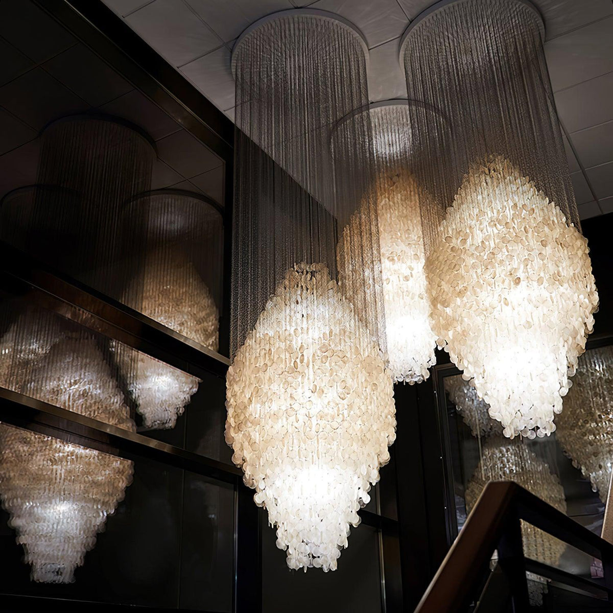 Valenella Shell Pendant Light-Moonnatur