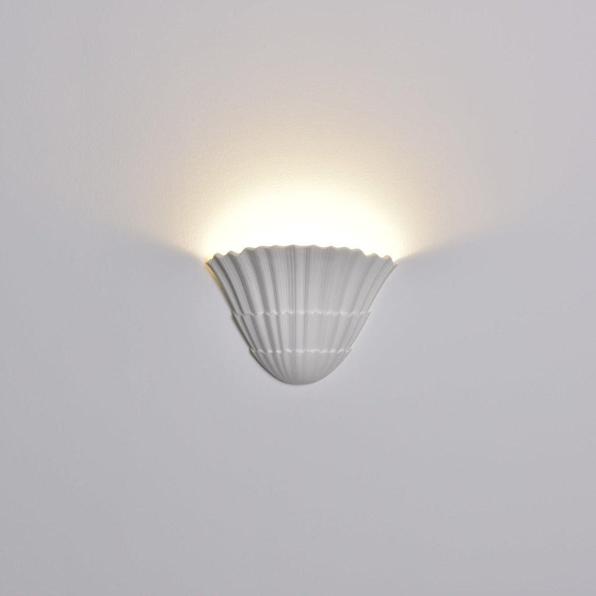 Ainswell Plaster Wall Light-Moonnatur