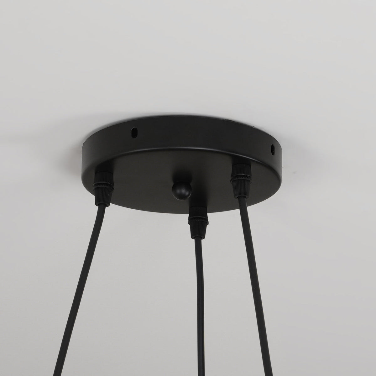 Yarrellynne Resin Pendant Light-Moonnatur
