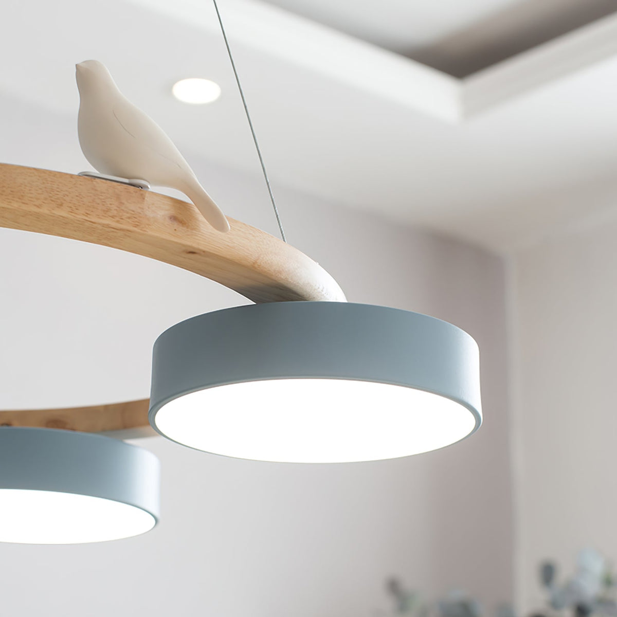 Yarrellynne Resin Pendant Light-Moonnatur