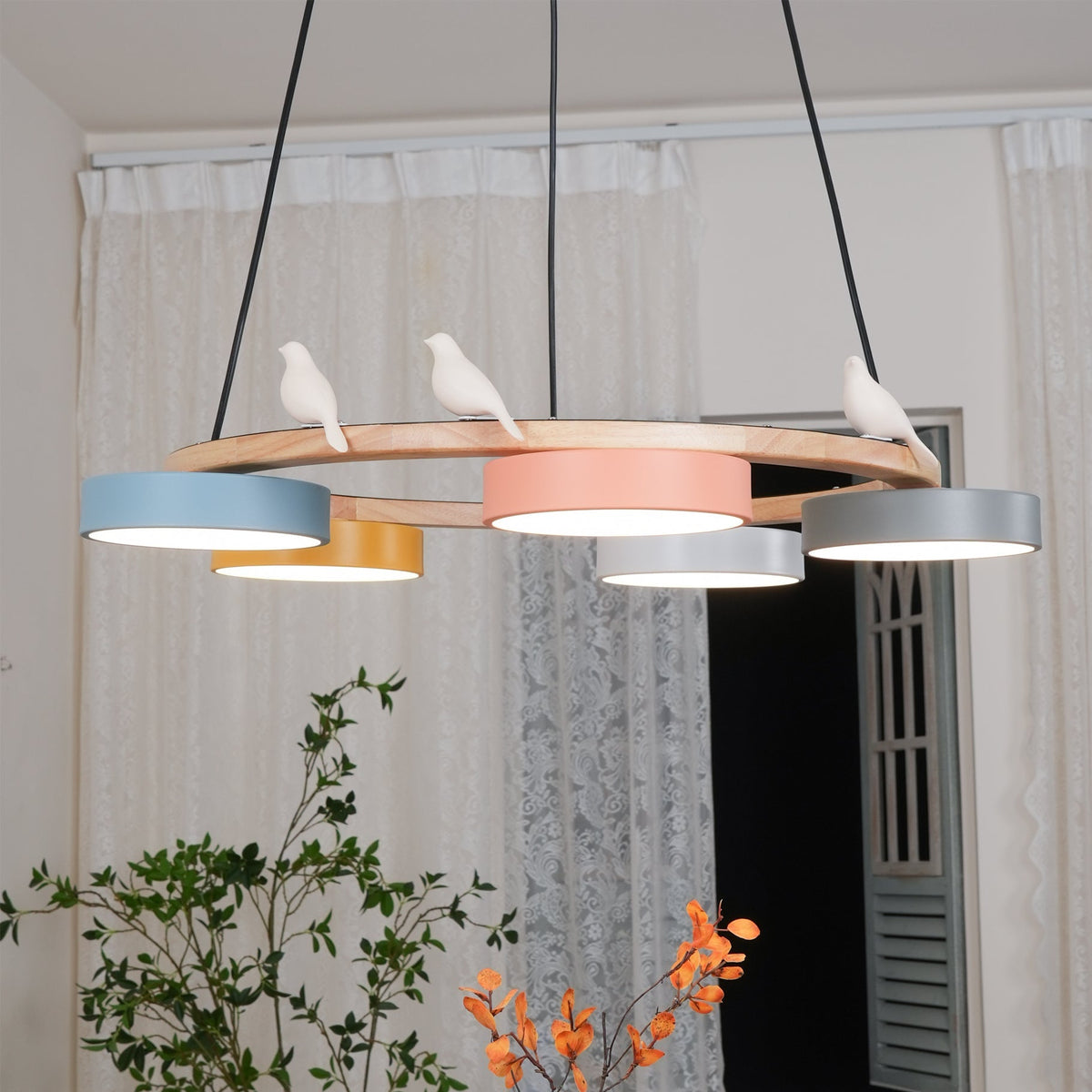 Yarrellynne Resin Pendant Light-Moonnatur