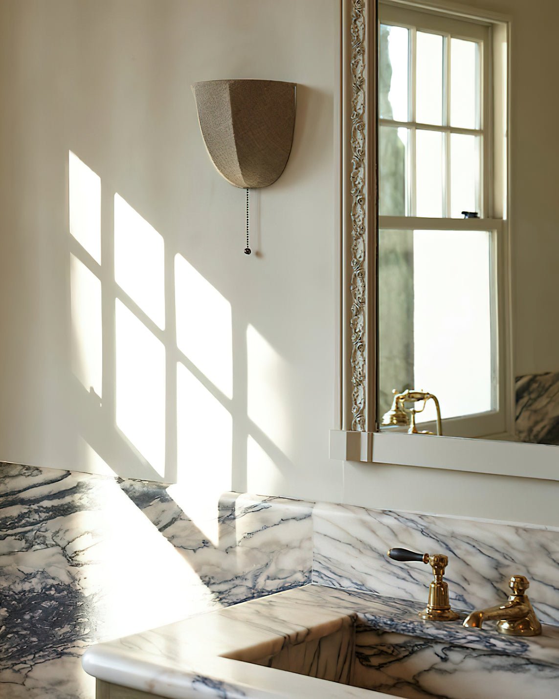 Junune Linen Wall Light-Moonnatur