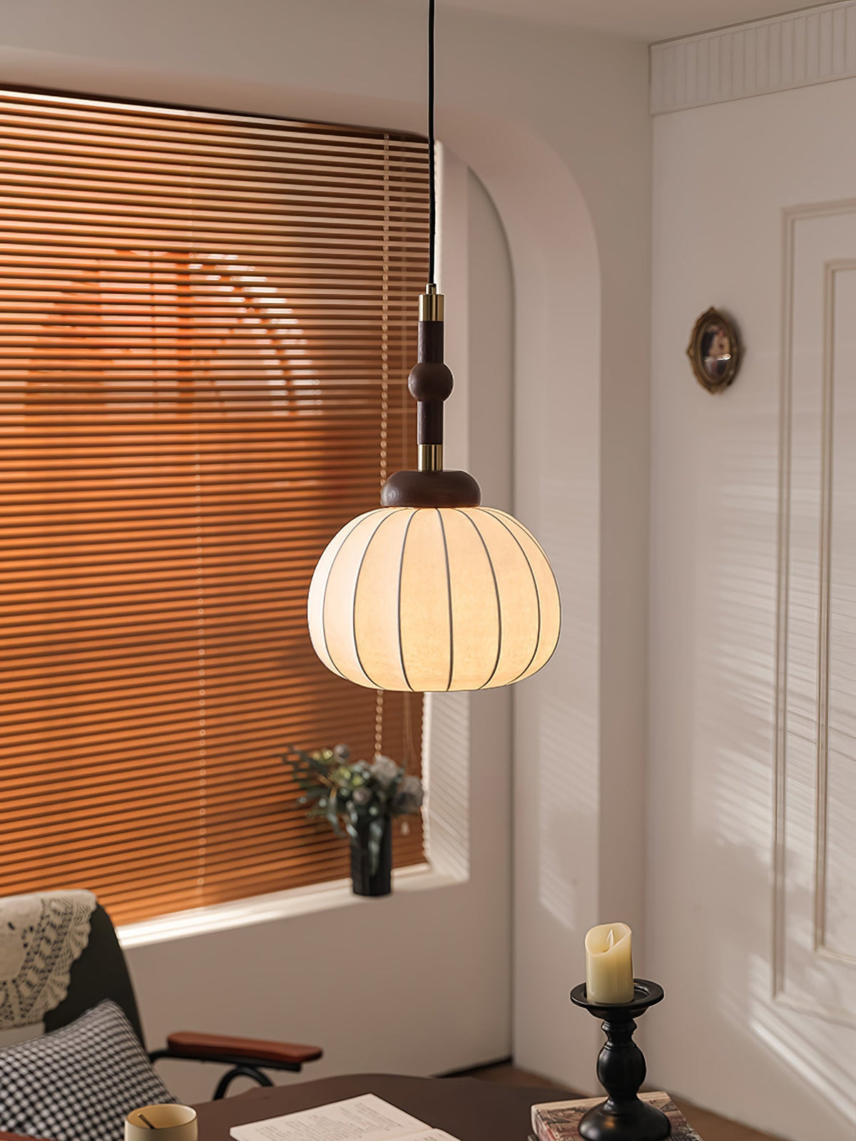 Isenune Silk Pendant Light-Moonnatur