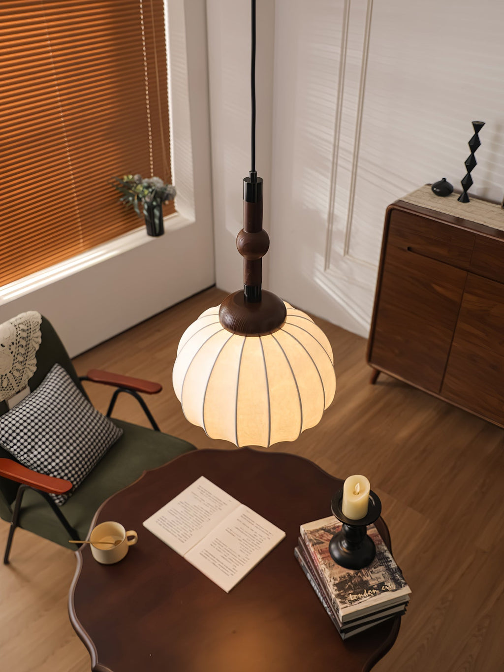 Isenune Silk Pendant Light-Moonnatur
