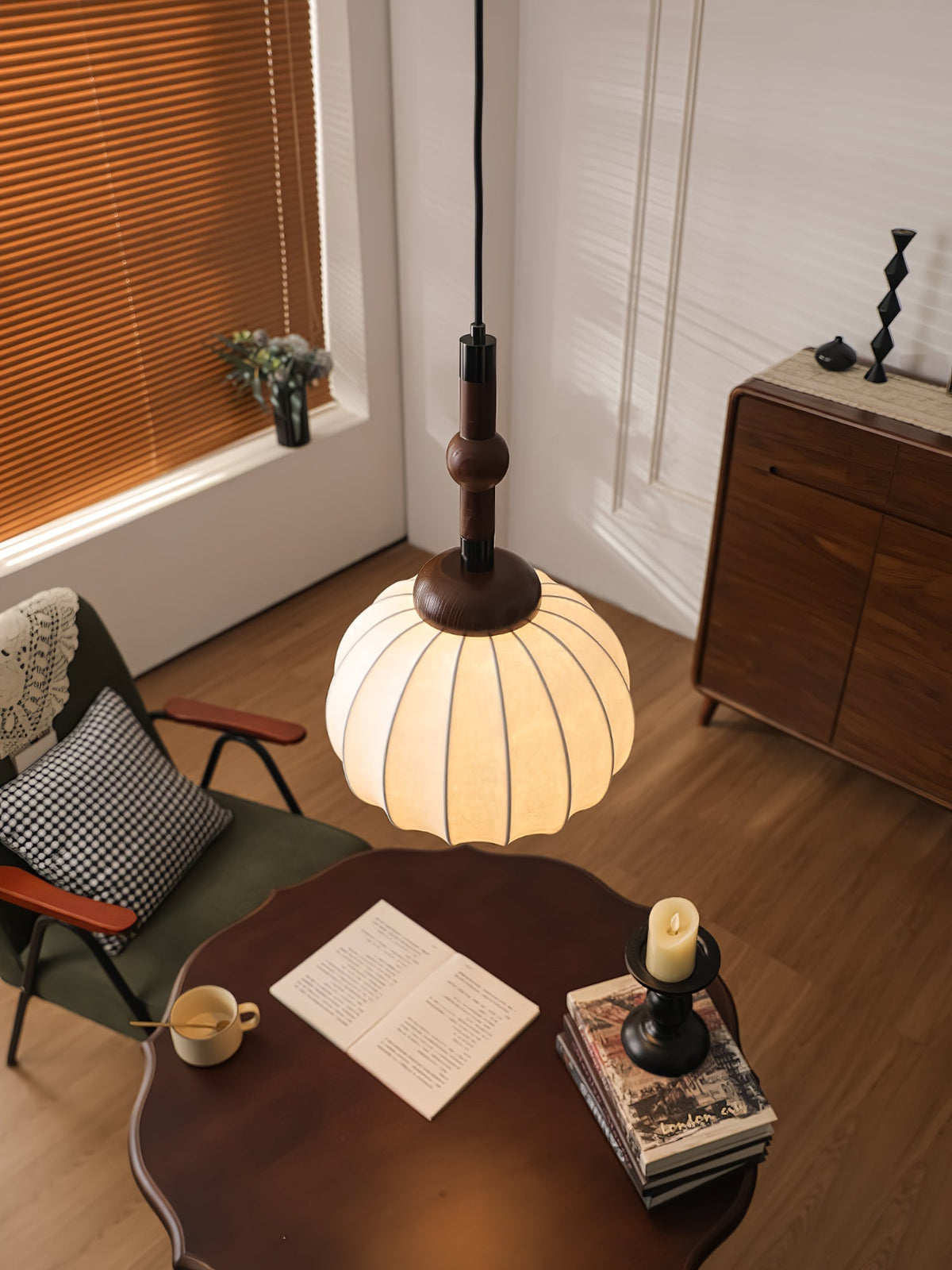 Isenune Silk Pendant Light-Moonnatur