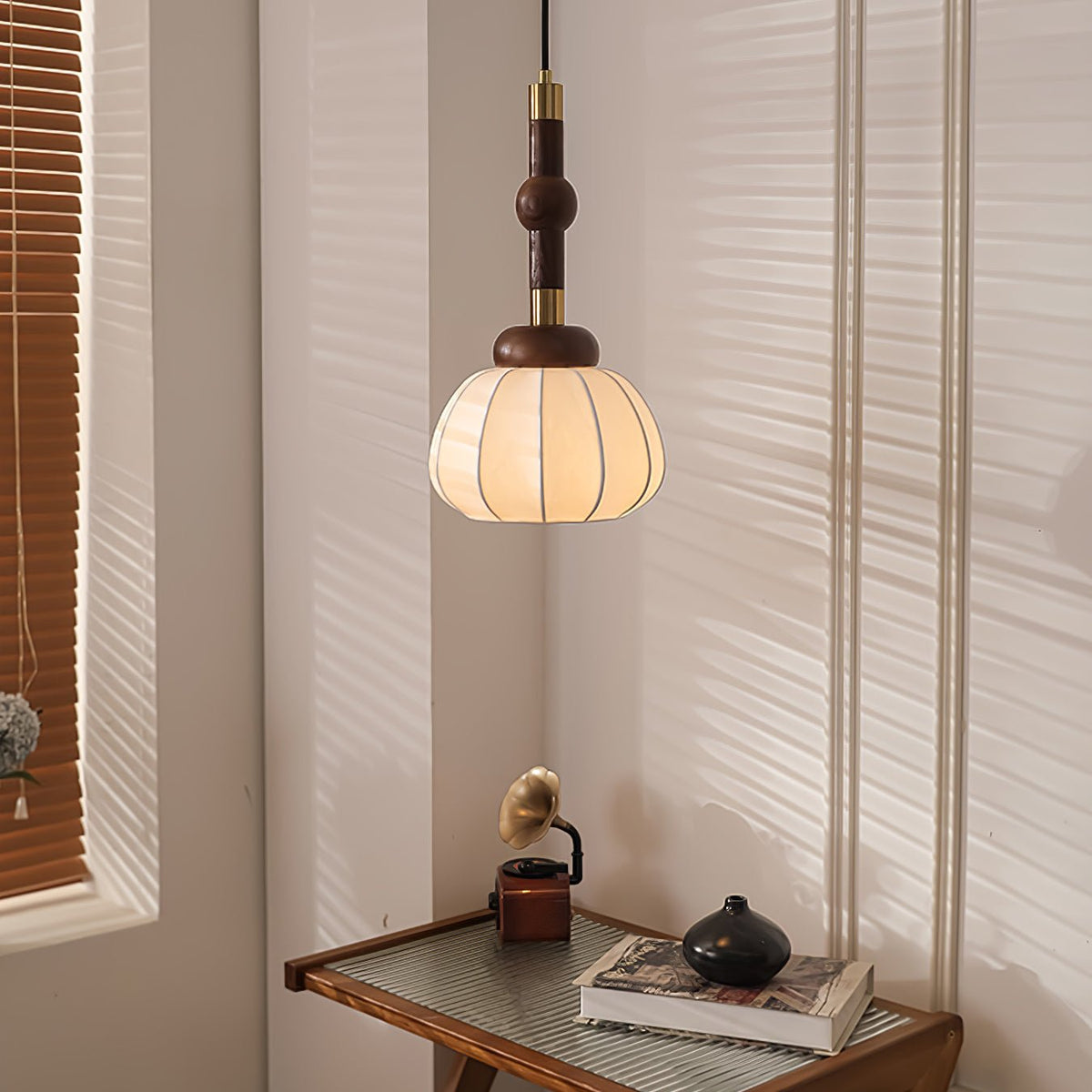 Isenune Silk Pendant Light-Moonnatur