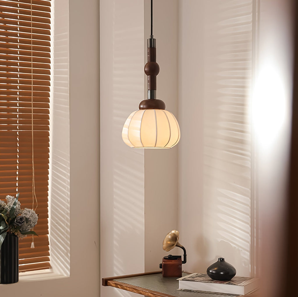 Isenune Silk Pendant Light-Moonnatur