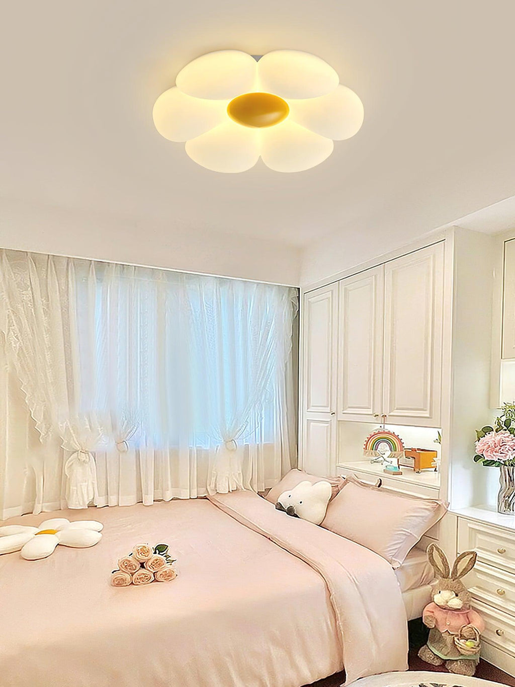 Xeloria PE Ceiling Lamp-Moonnatur
