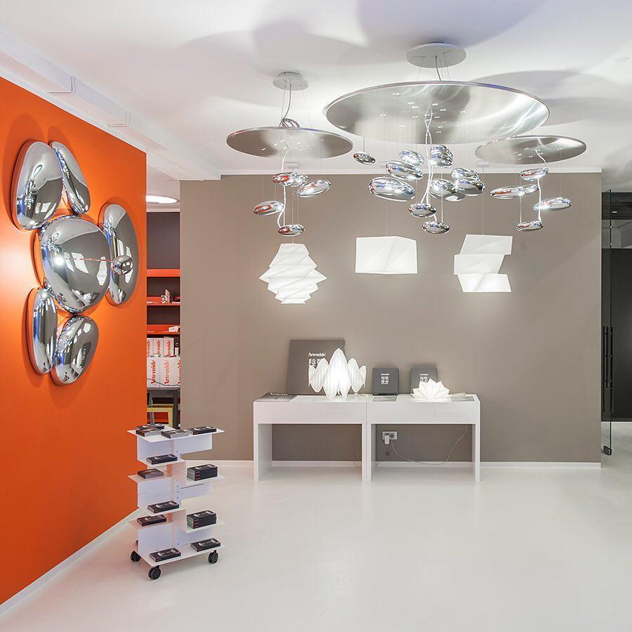 Eldova Acrylic Ceiling Light-Moonnatur