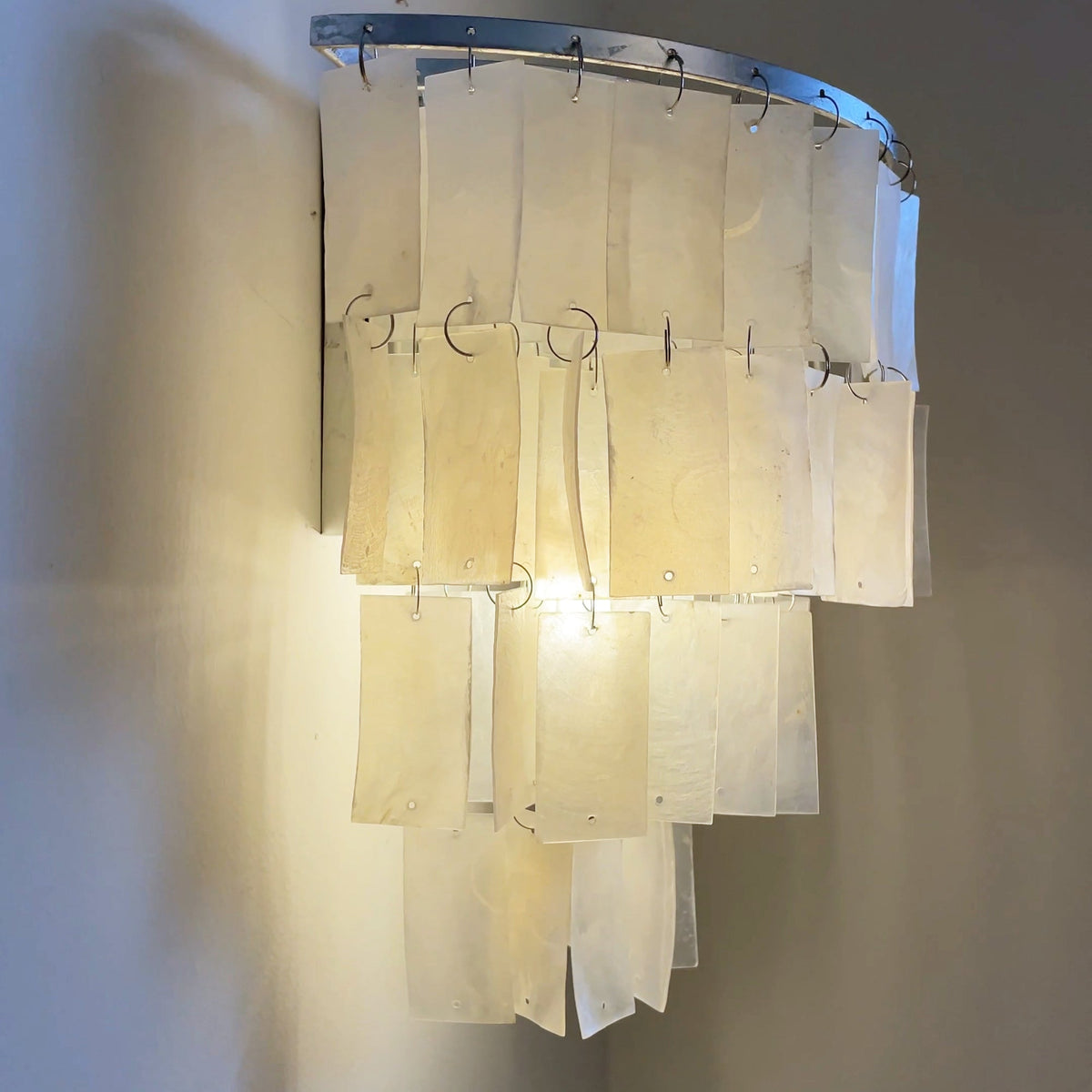 Avoneth Shell Wall Light-Moonnatur
