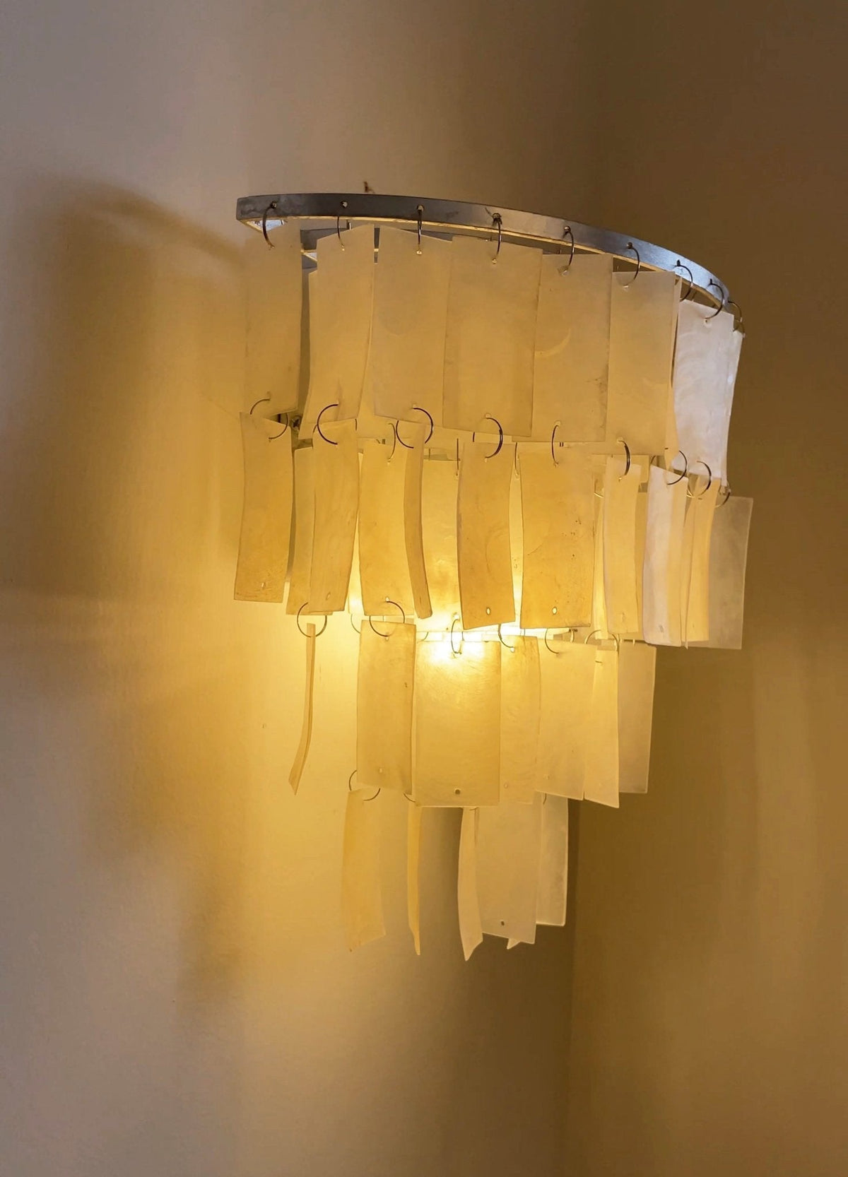 Avoneth Shell Wall Light-Moonnatur