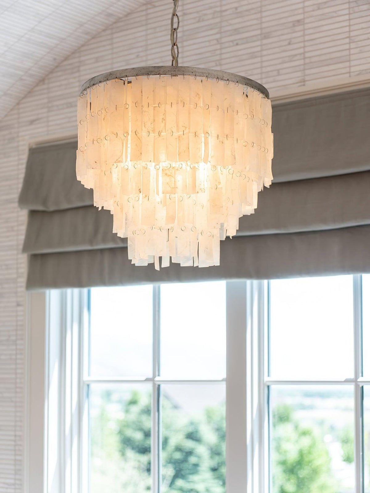 Rowenenna Shell Pendant Light-Moonnatur