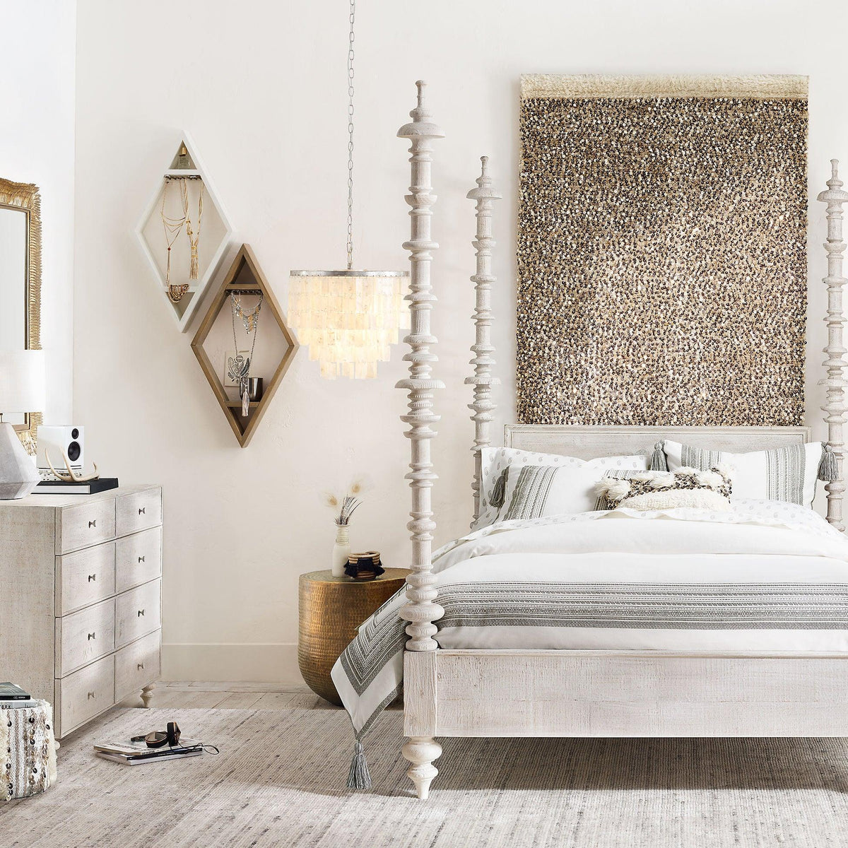 Rowenenna Shell Pendant Light-Moonnatur