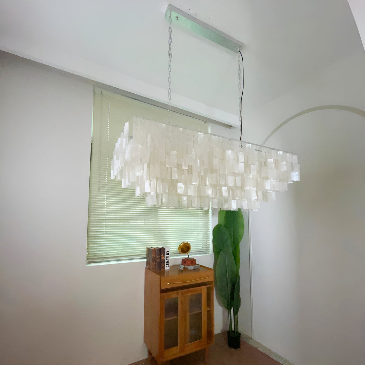 Rowenenna Shell Pendant Light-Moonnatur