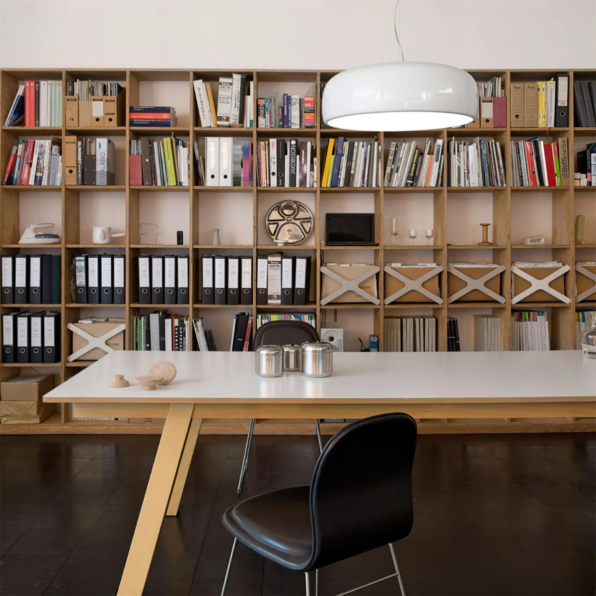 Xirelle Aluminium Pendant Light-Moonnatur