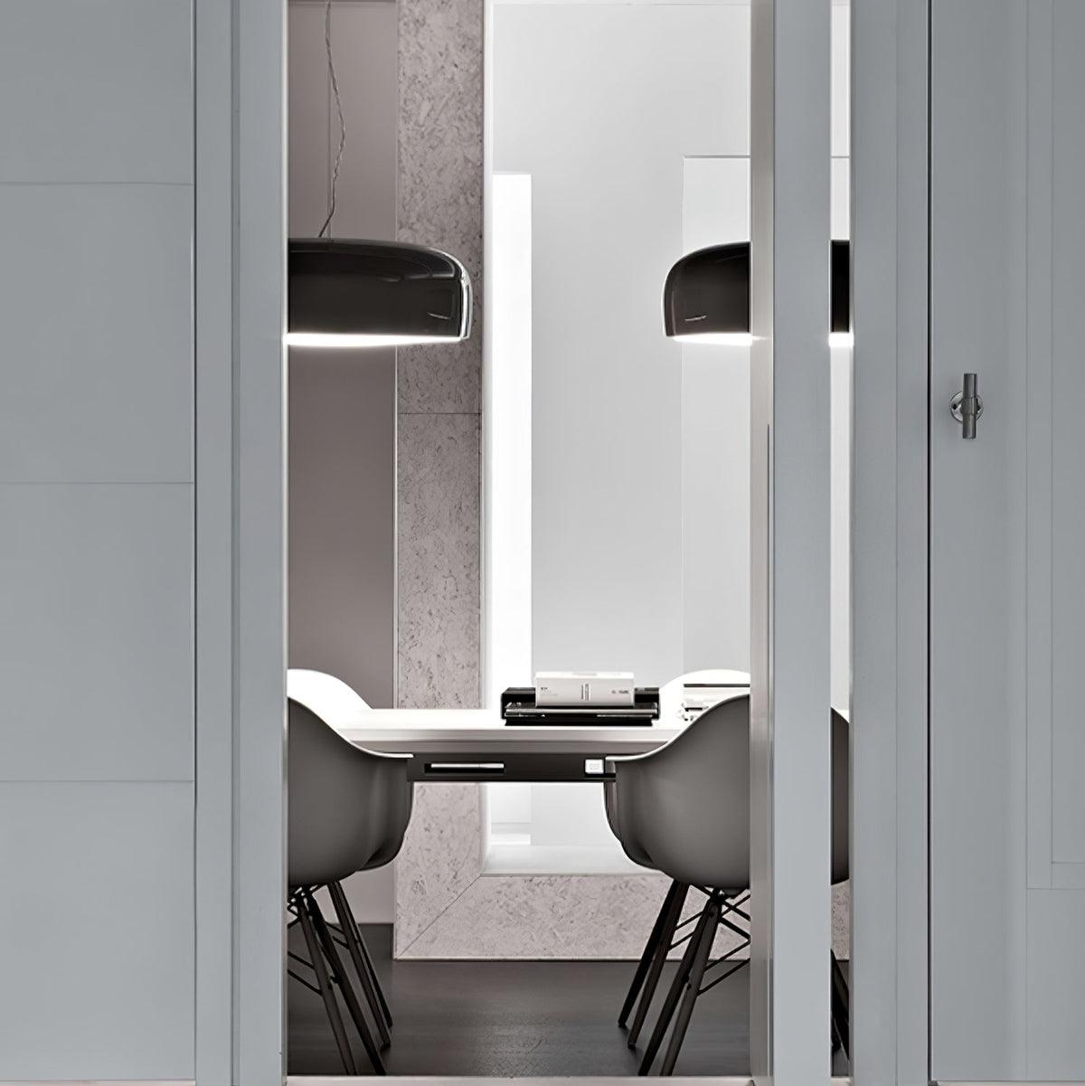 Xirelle Aluminium Pendant Light-Moonnatur