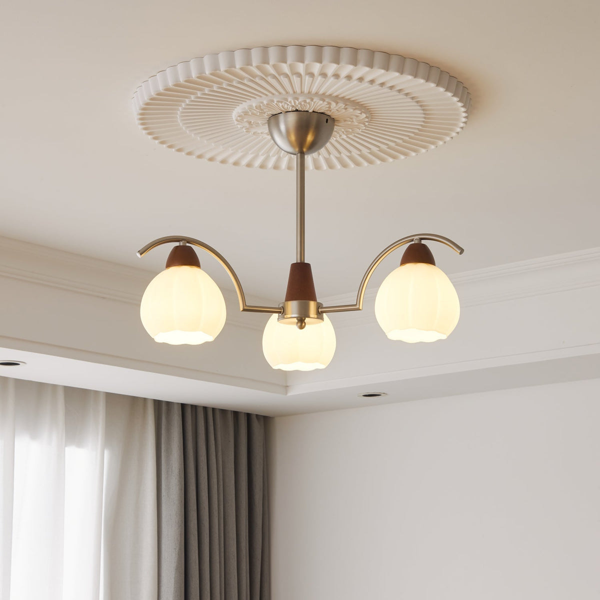 Cardenella Glass Chandelier-Moonnatur