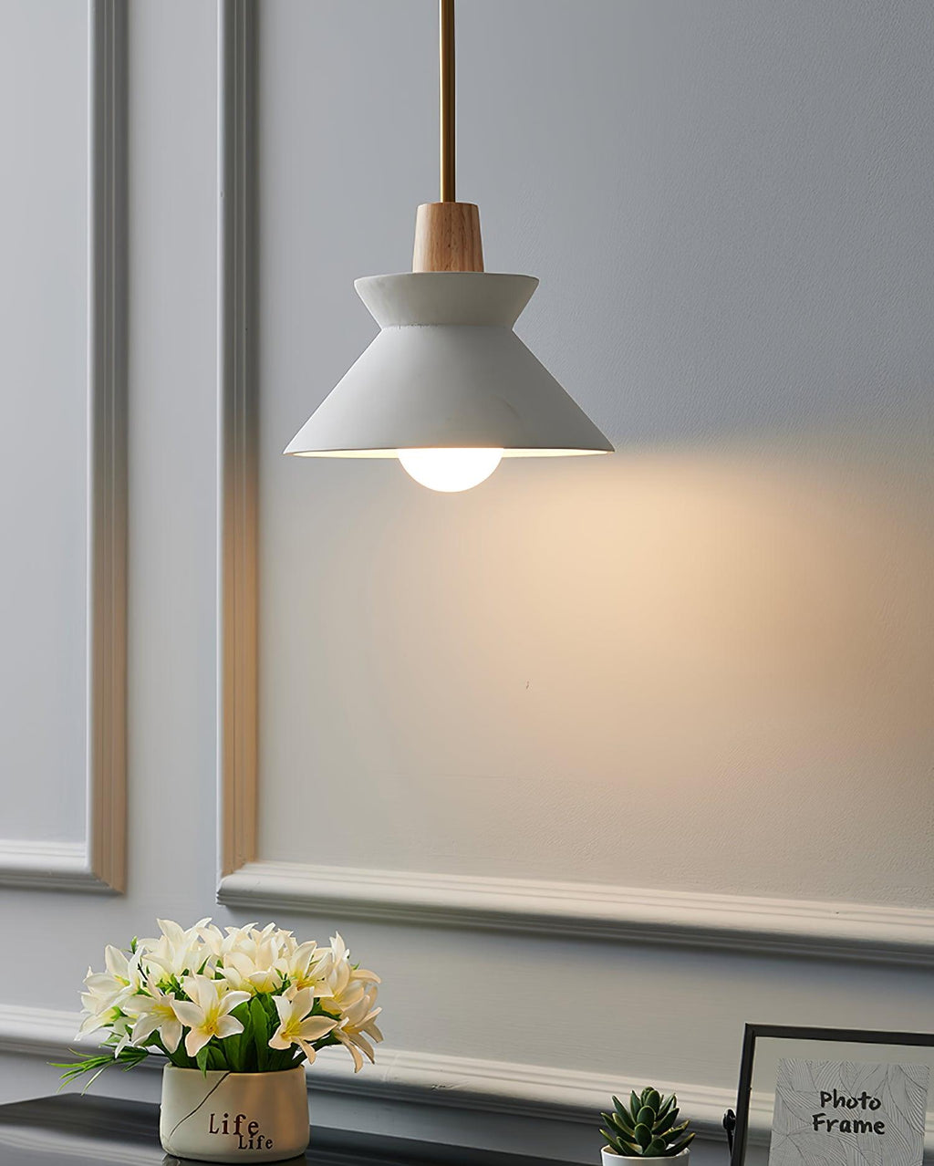 Efrana Metal Pendant Light-Moonnatur