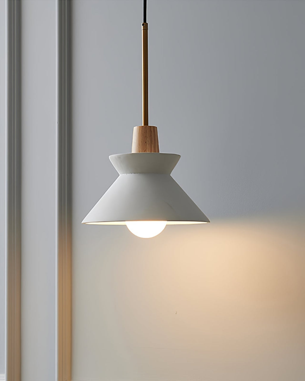 Efrana Metal Pendant Light-Moonnatur