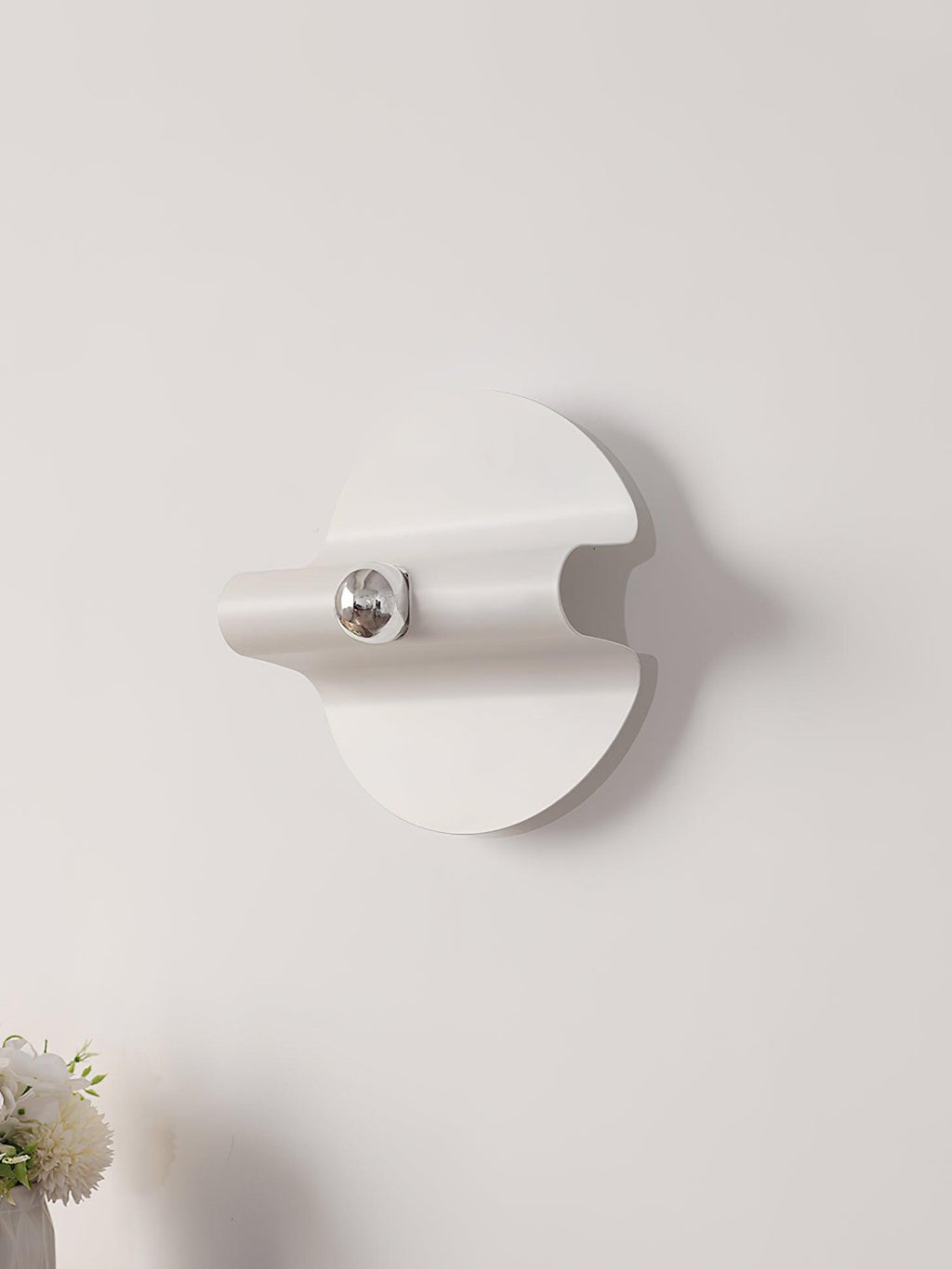 Naverara Iron Wall Light-Moonnatur