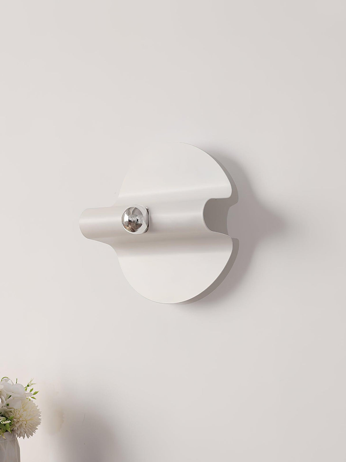 Naverara Iron Wall Light-Moonnatur