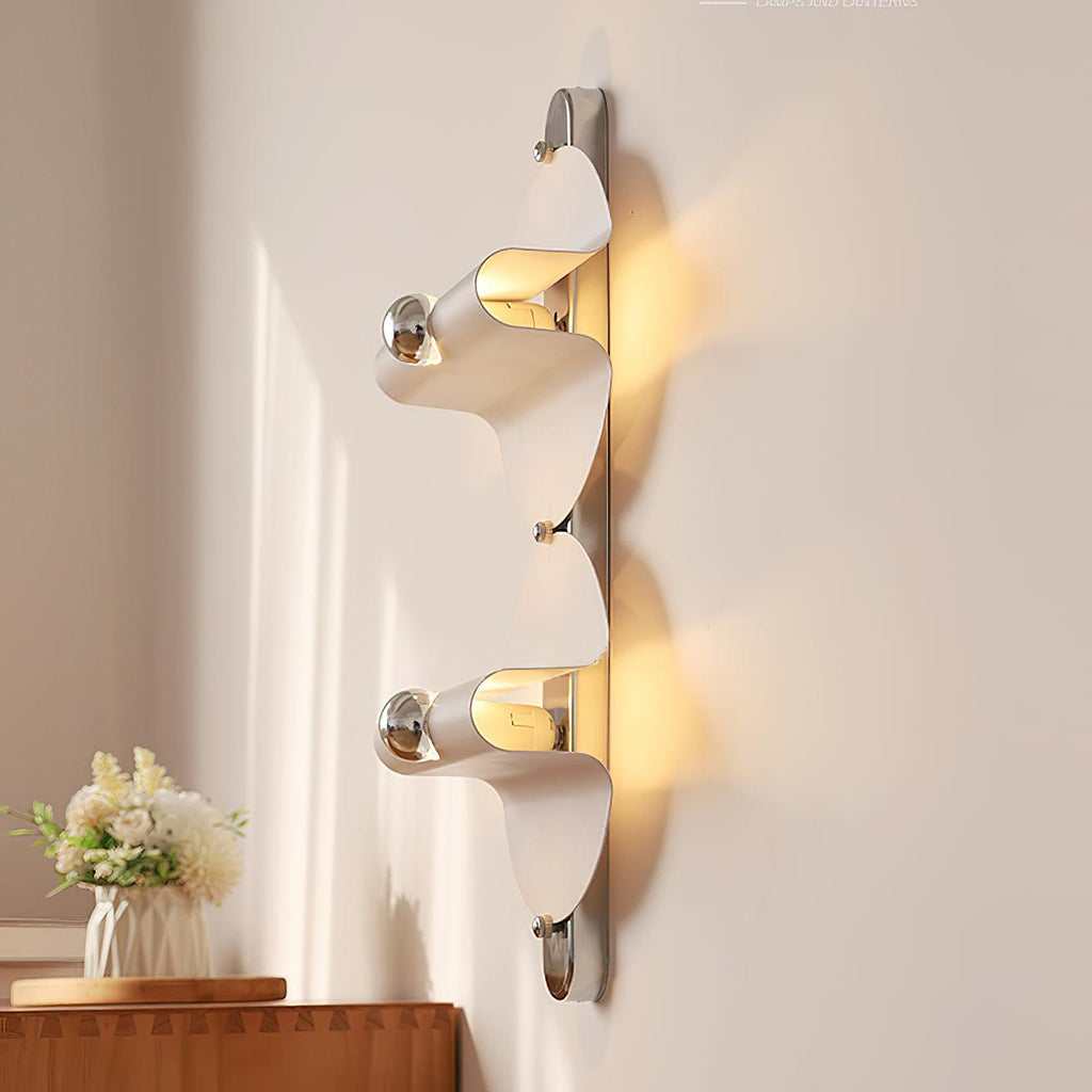 Naverara Iron Wall Light-Moonnatur