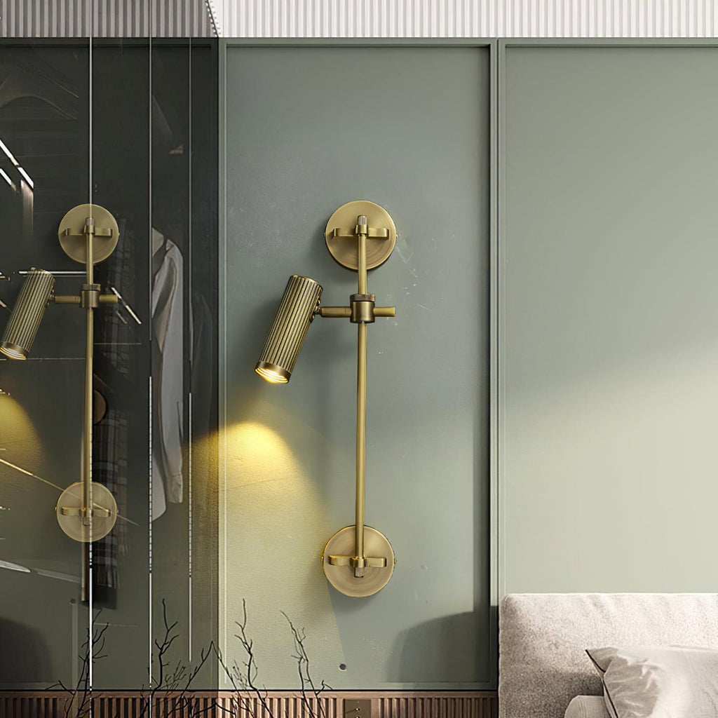 Gavrina Brass Wall Light-Moonnatur
