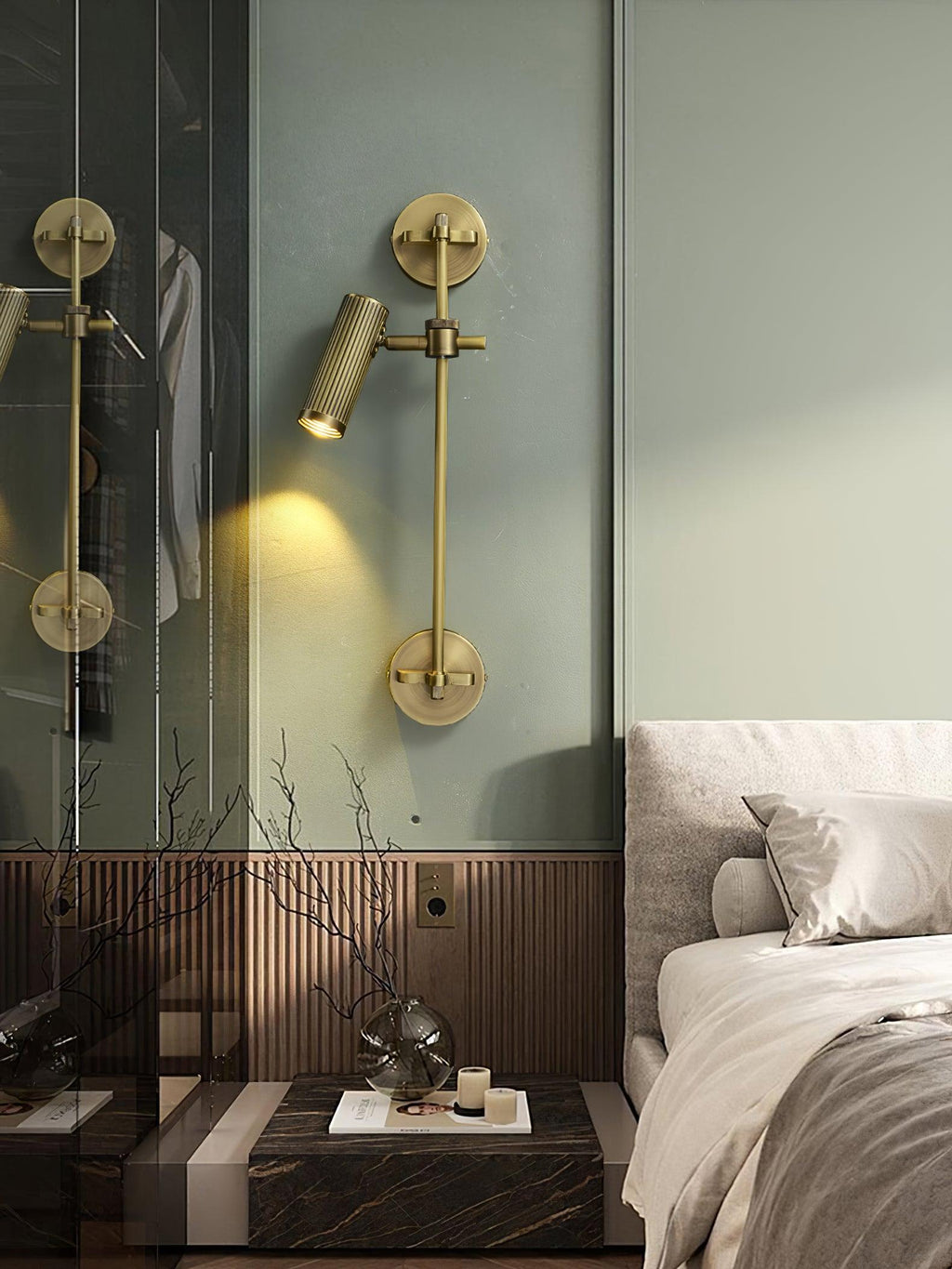 Gavrina Brass Wall Light-Moonnatur