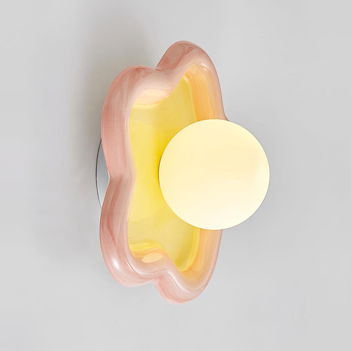 Hadrenhaven Ceramic Wall Light-Moonnatur
