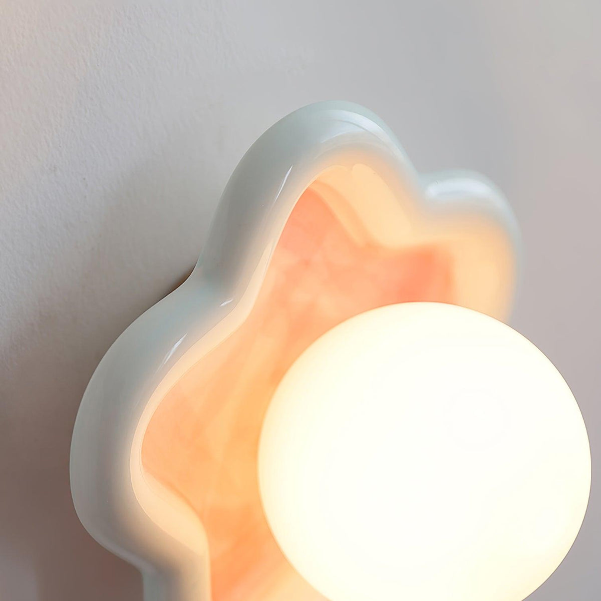 Hadrenhaven Ceramic Wall Light-Moonnatur