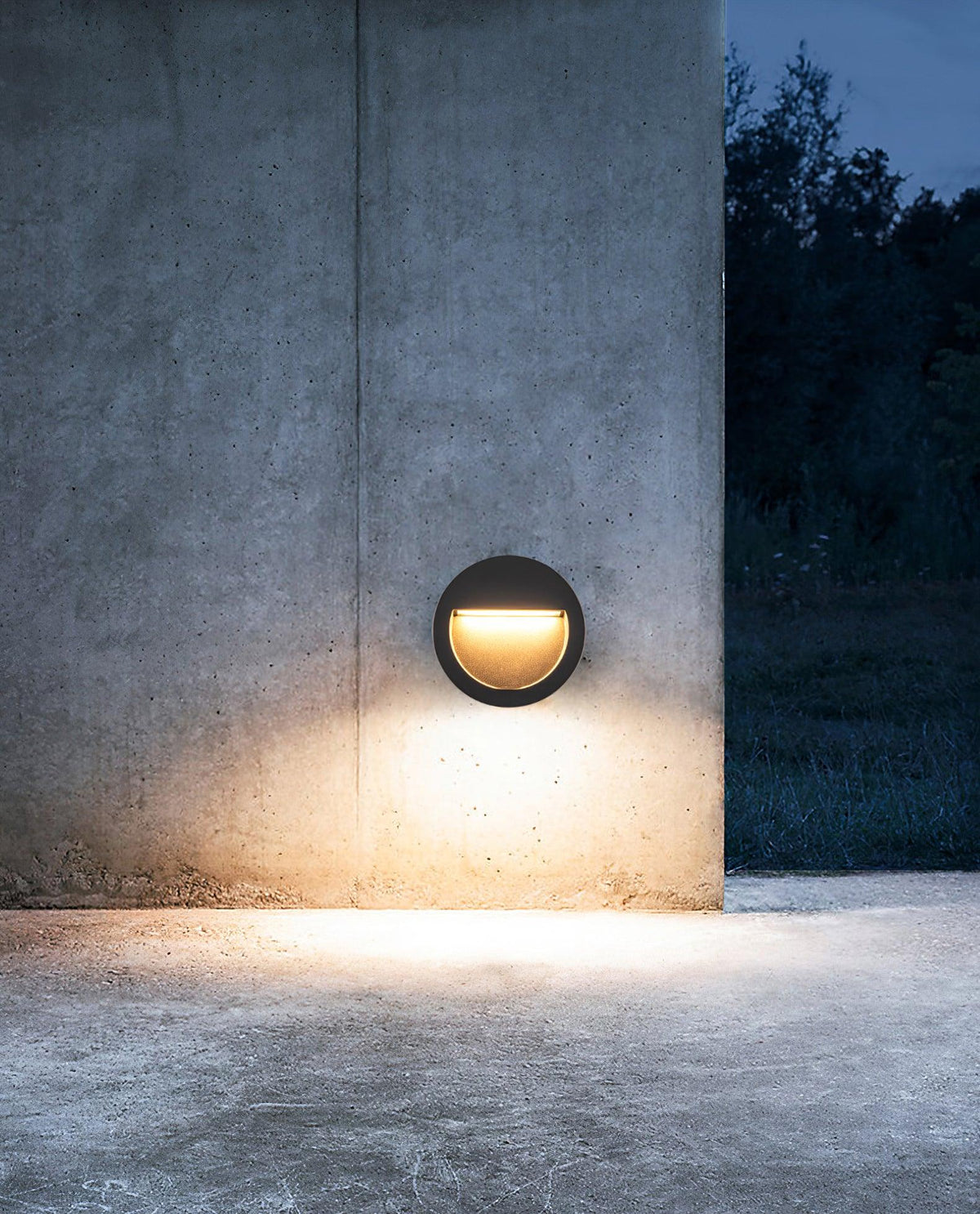 Brackenford Acrylic Wall Light-Moonnatur