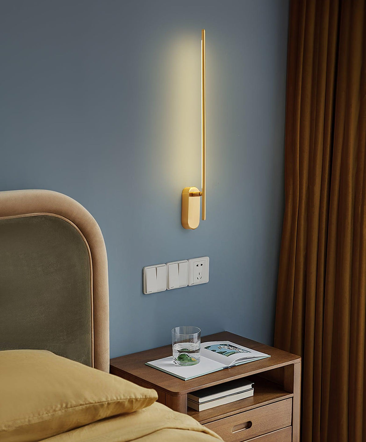 Zimelle Brass Wall Lamp-Moonnatur