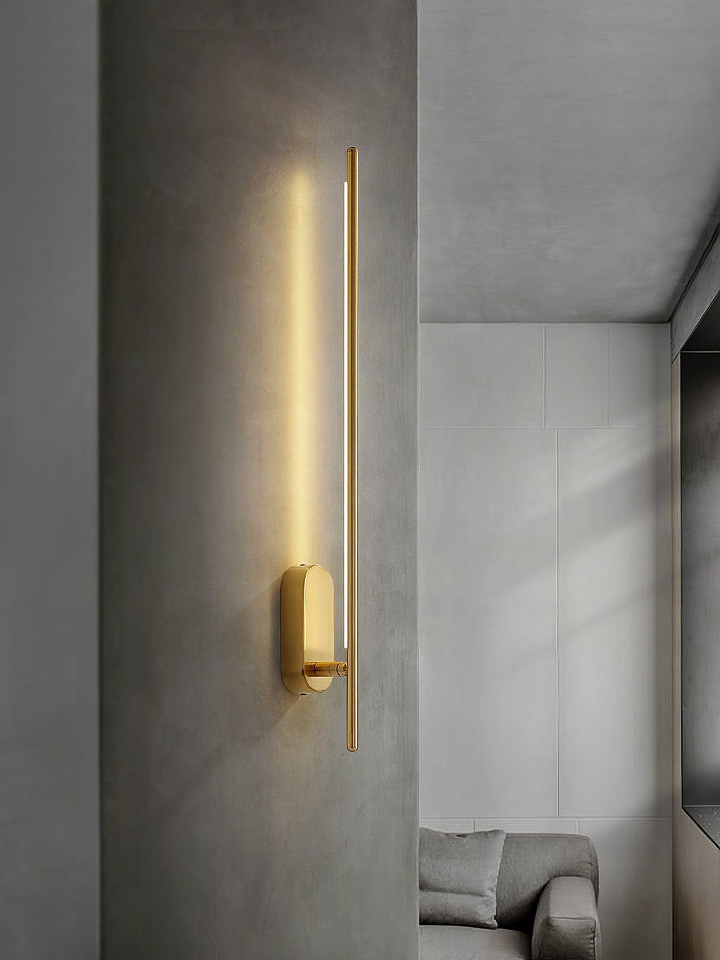 Zimelle Brass Wall Lamp-Moonnatur