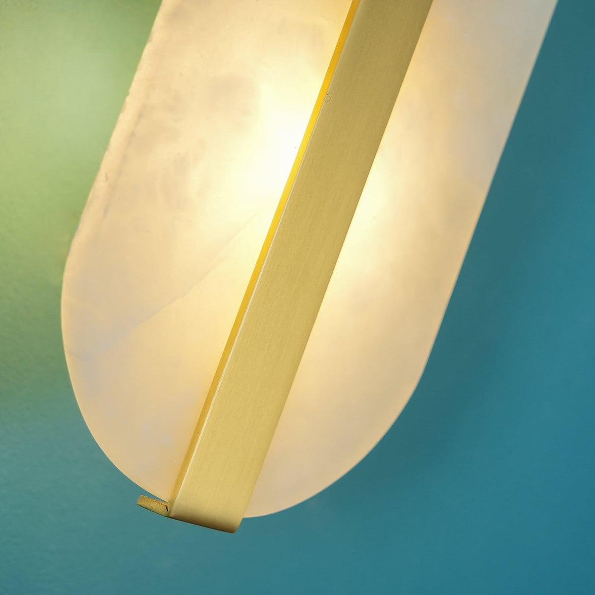 Wilvenfield Alabaster Wall Light-Moonnatur