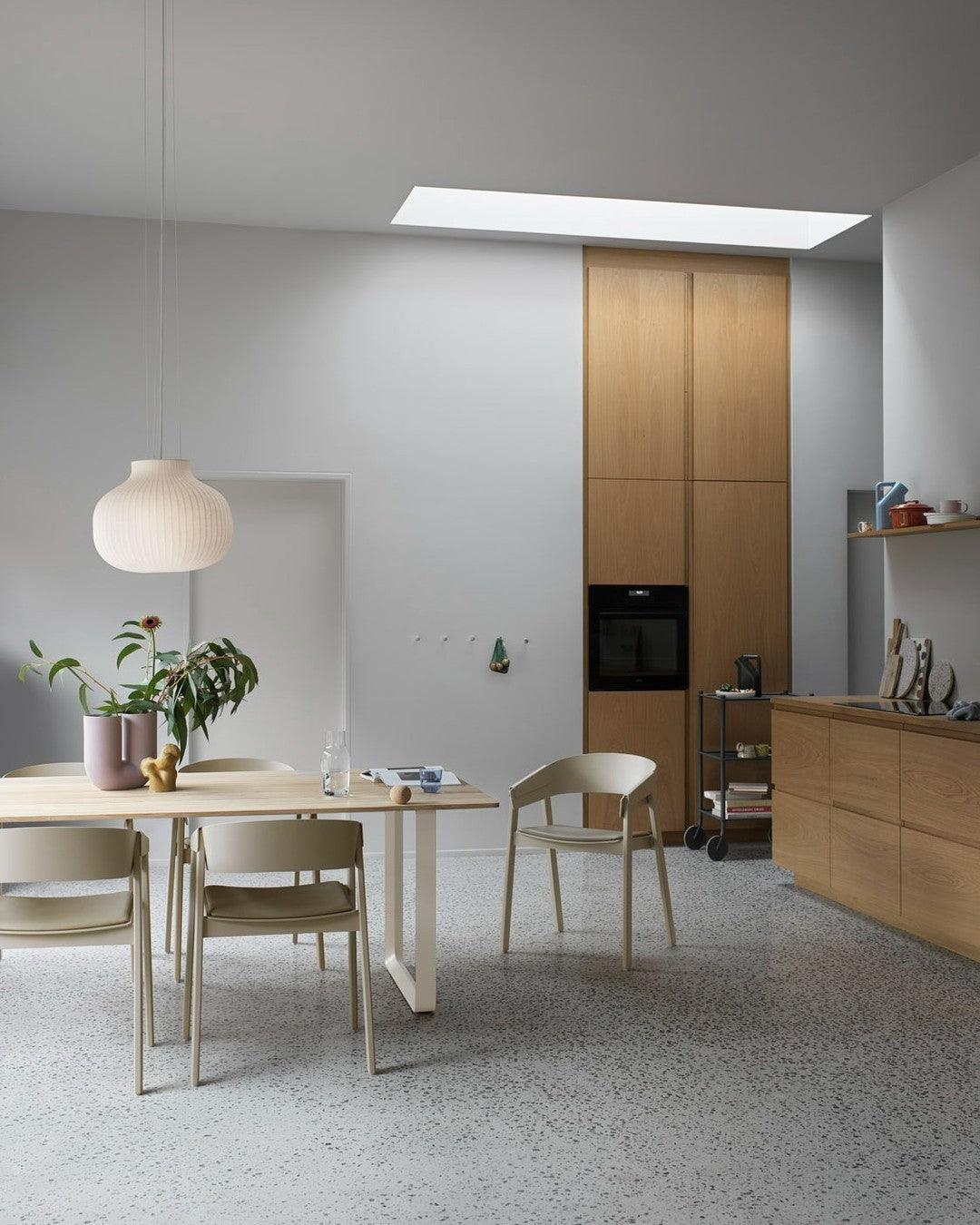 Ferrowwell Silk Pendant Light-Moonnatur
