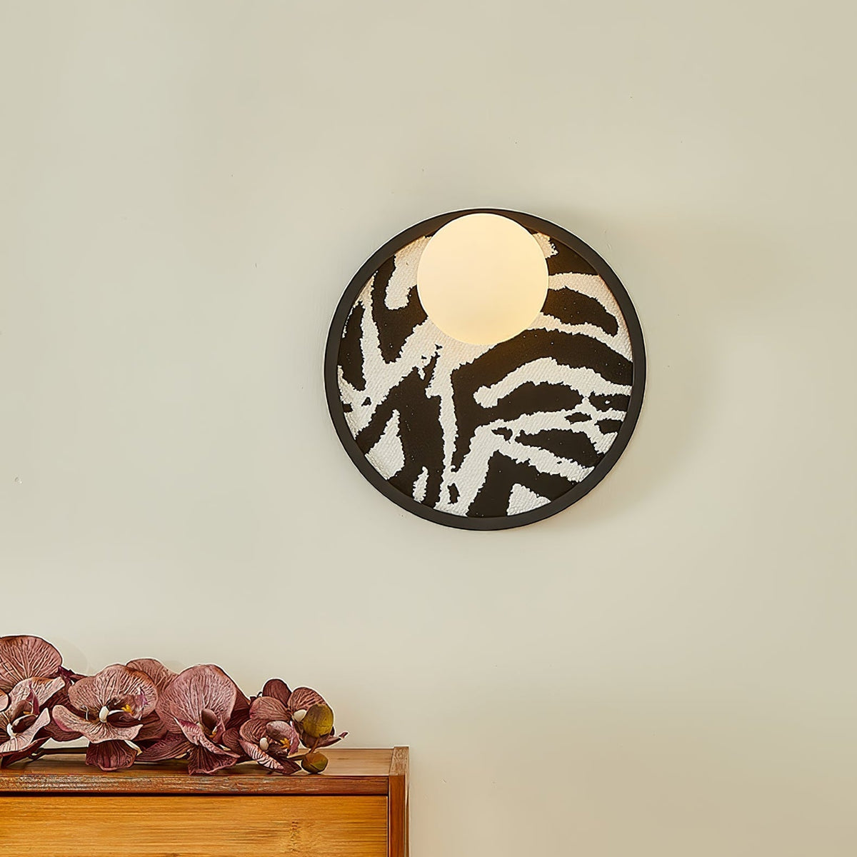 Udelia Fabric Wall Light-Moonnatur