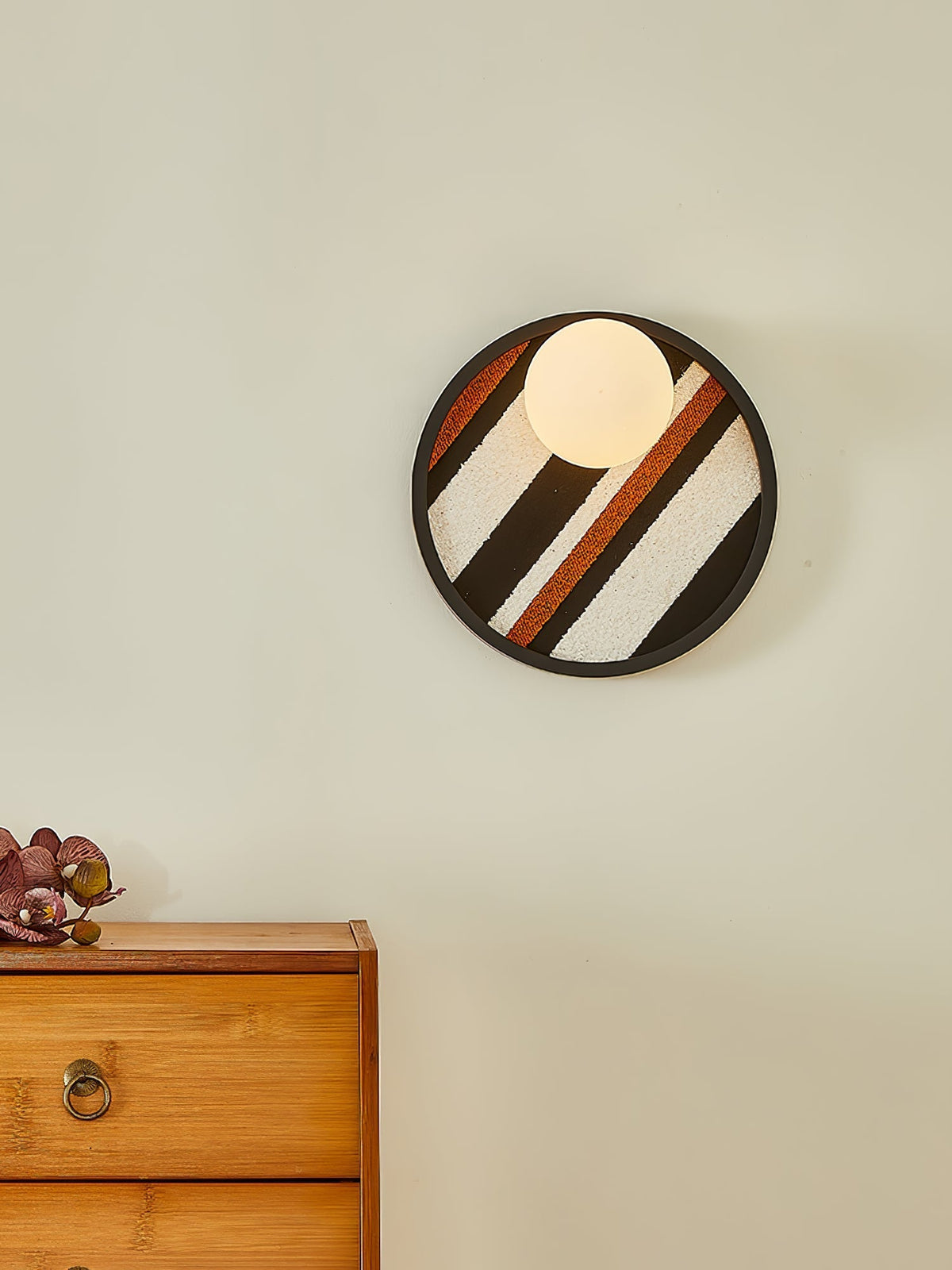 Udelia Fabric Wall Light-Moonnatur