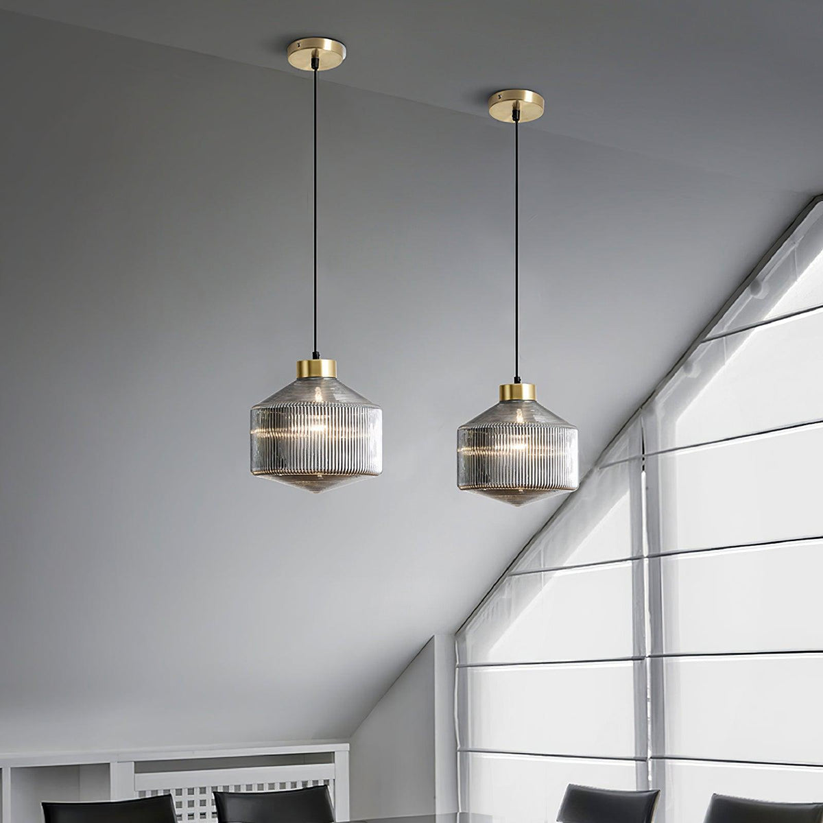 Elowiel Glass Pendant Light-Moonnatur
