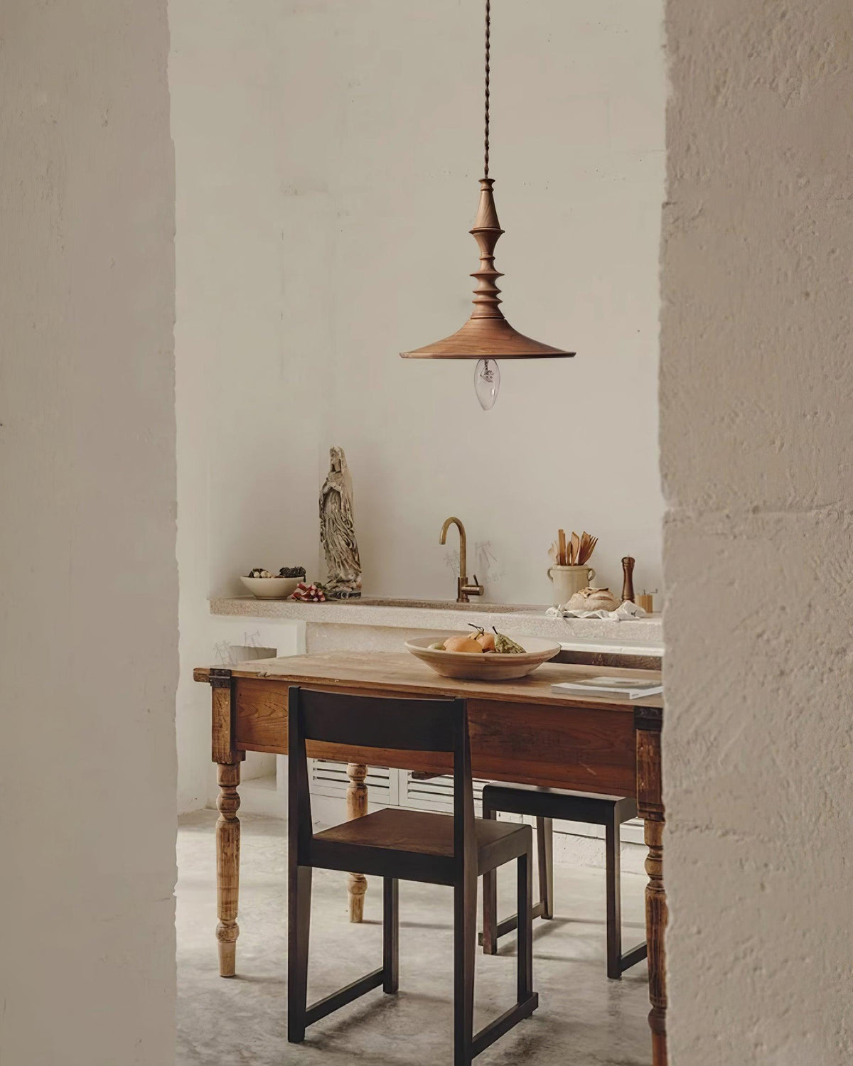 Perenera Wood Pendant Light-Moonnatur