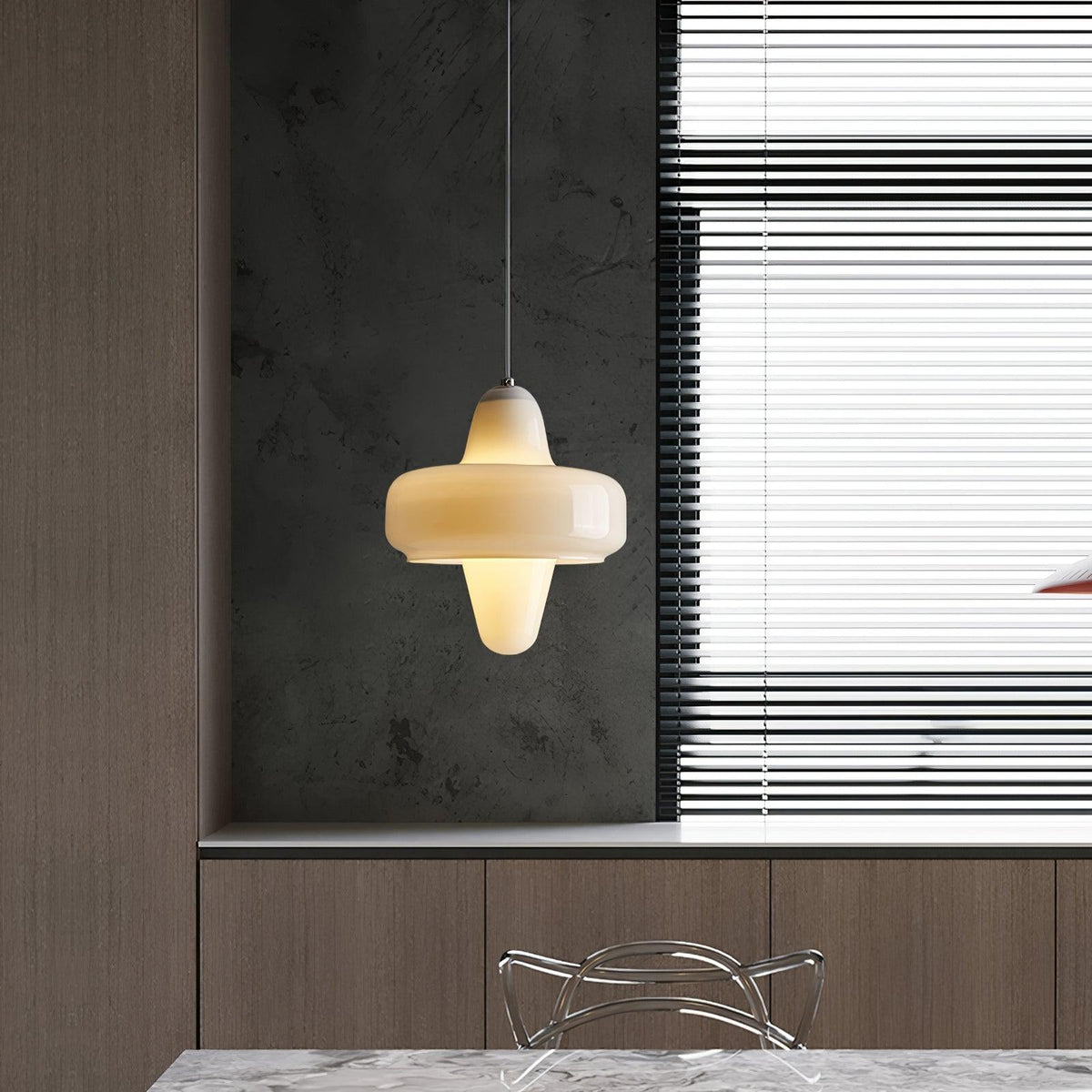 Garnellynne Glass Pendant Light-Moonnatur